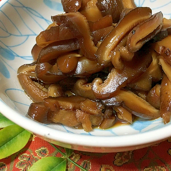 あると便利 簡単 干し椎茸で佃煮 レシピ 作り方 By にしちゃんnn 楽天レシピ あると便利 簡単 干し椎茸で佃煮 レシピ 作り方 By にしちゃんnn 楽天レシピ