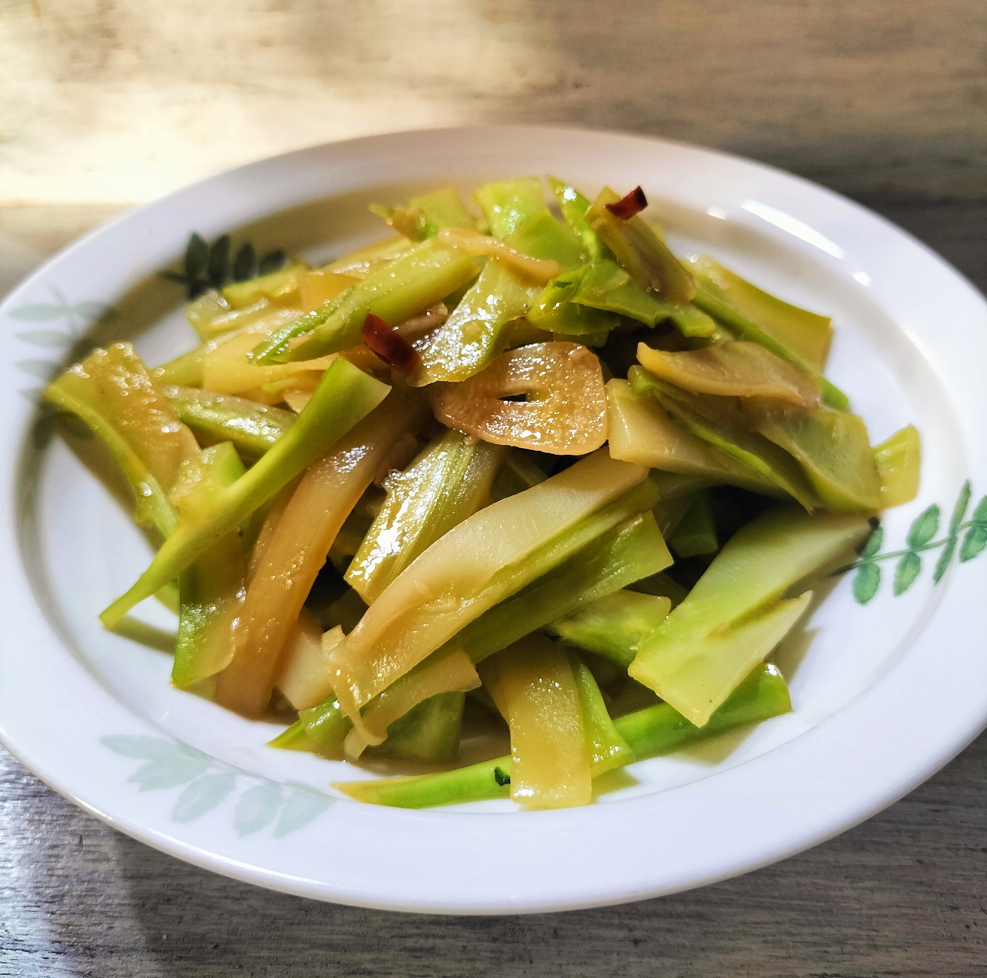 ブロッコリー茎でなんちゃってメンマ?