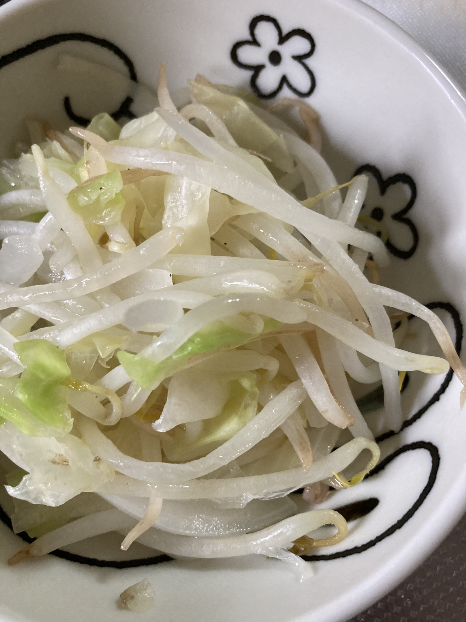 もやしとキャベツの野菜炒め