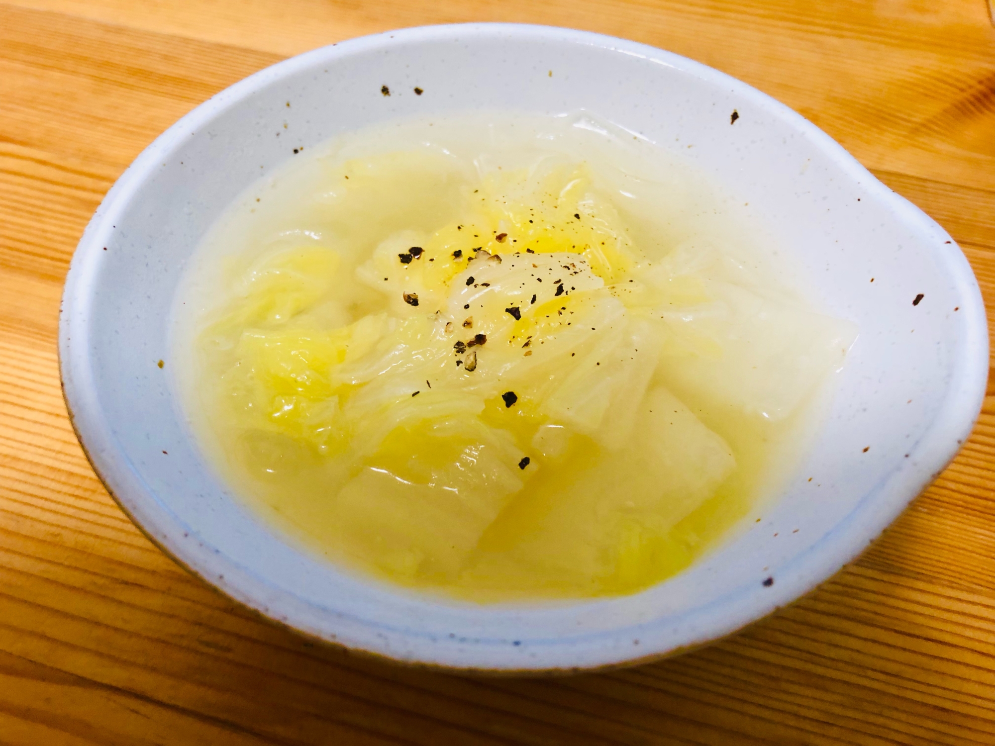 温まります〜☆白菜と春雨のスープ