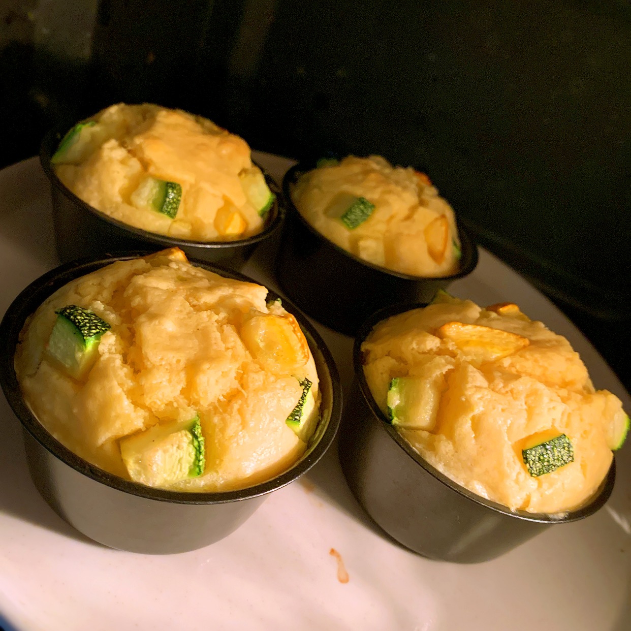 Heartにズッキーニ たっぷり のおかずマフィン レシピ 作り方 By 嵯峨 恭也 楽天レシピ