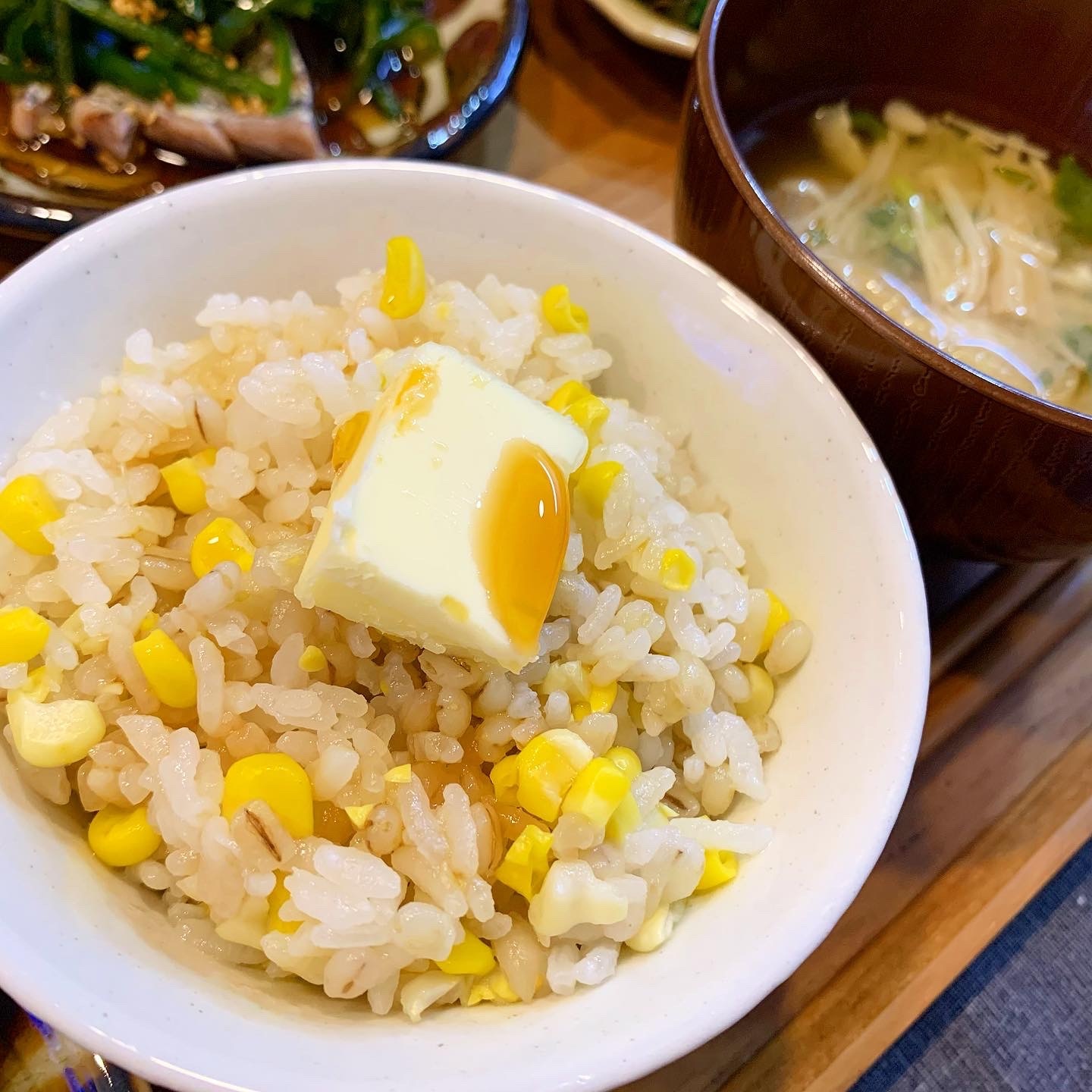 とうもろこしご飯 もち麦 オファー フライパン