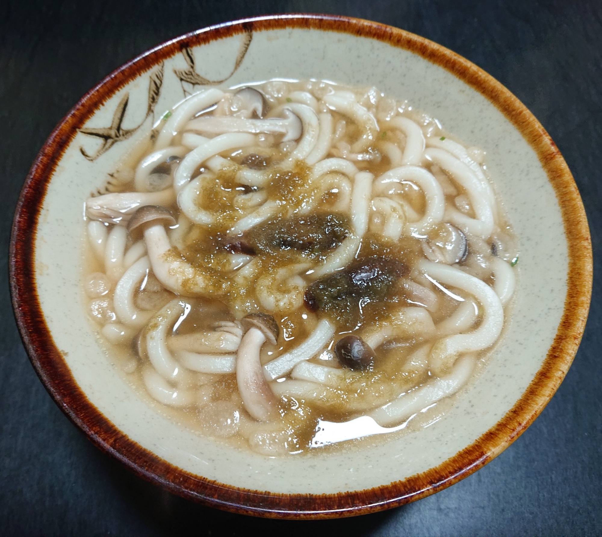 沼地きのこうどん