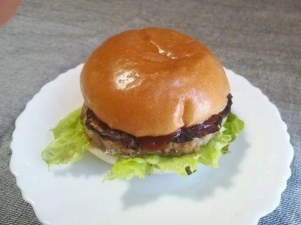 シンプルなハンバーガー