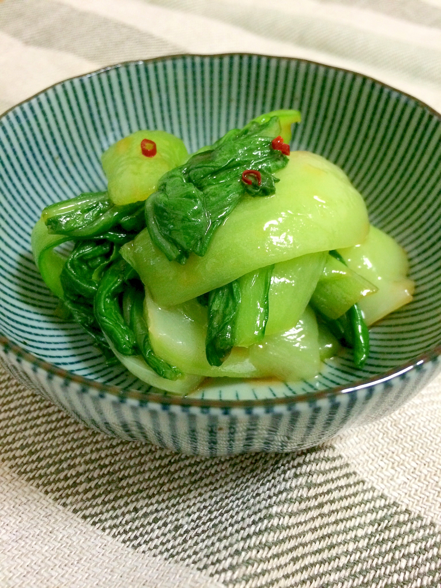 簡単一品!青梗菜のピリ辛おひたし