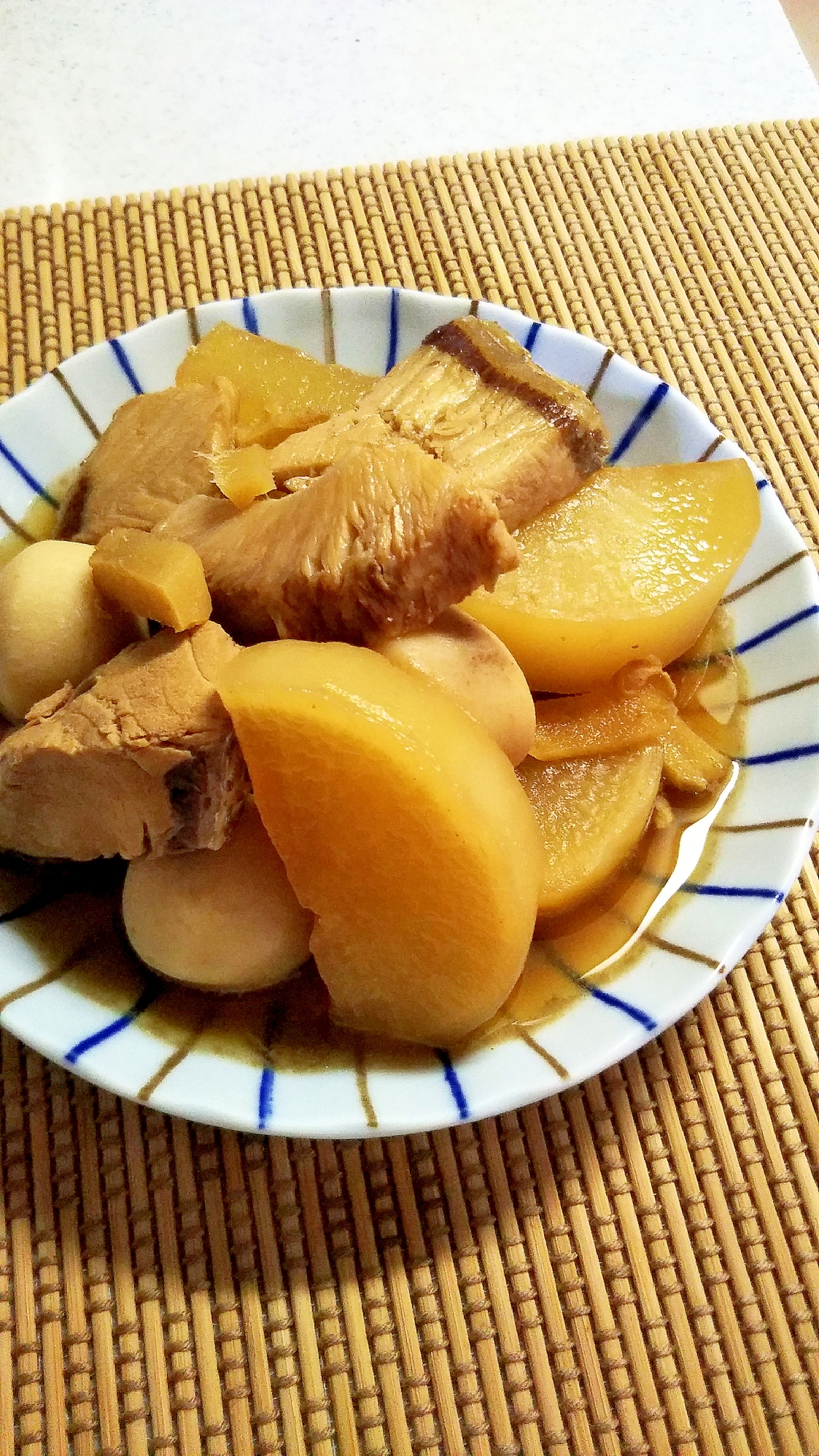 冷凍さといもプラス♪定番ぶり大根
