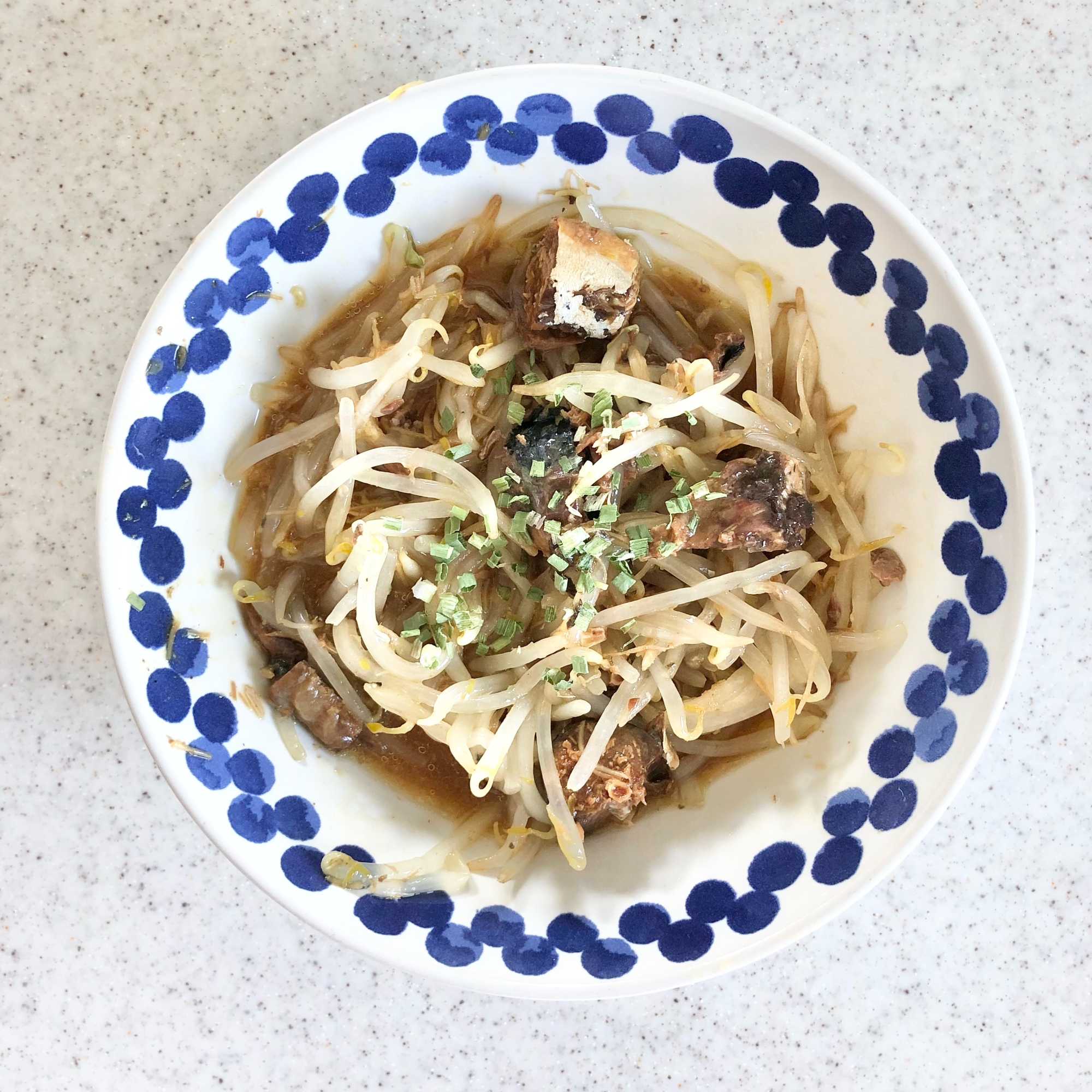 サバ缶で！簡単もやし和え