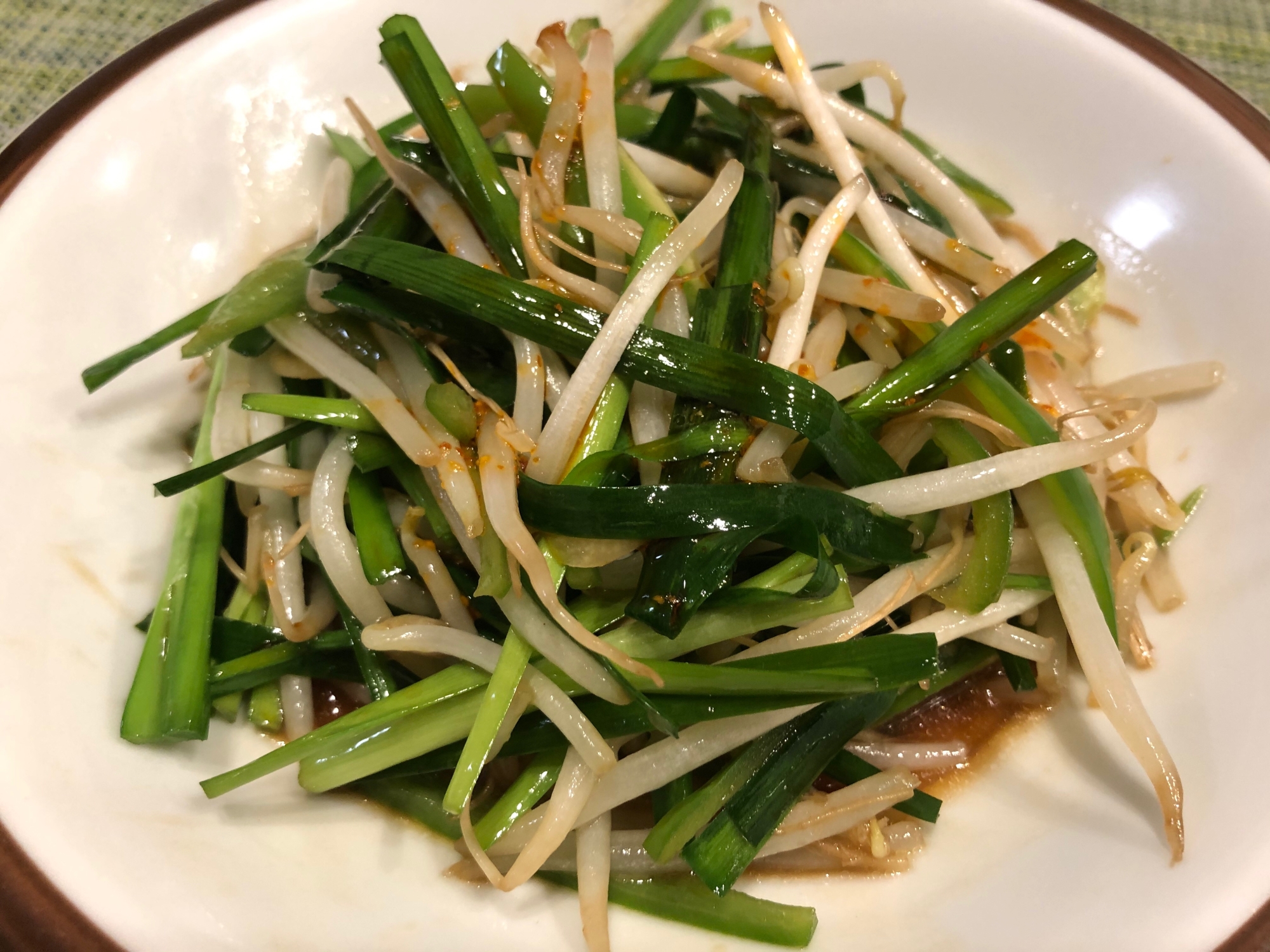 冷たいビールと♫もやしメインのしっかり系野菜炒め