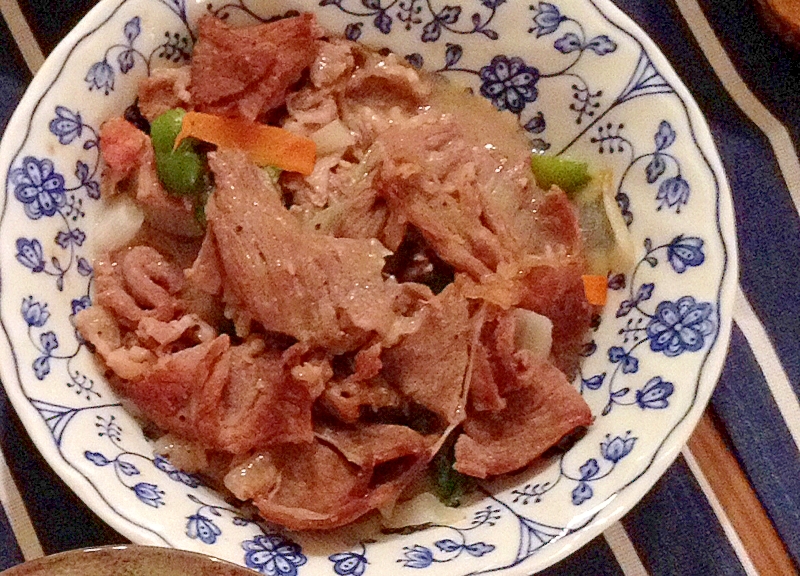 牛肉と野菜の塩炒め