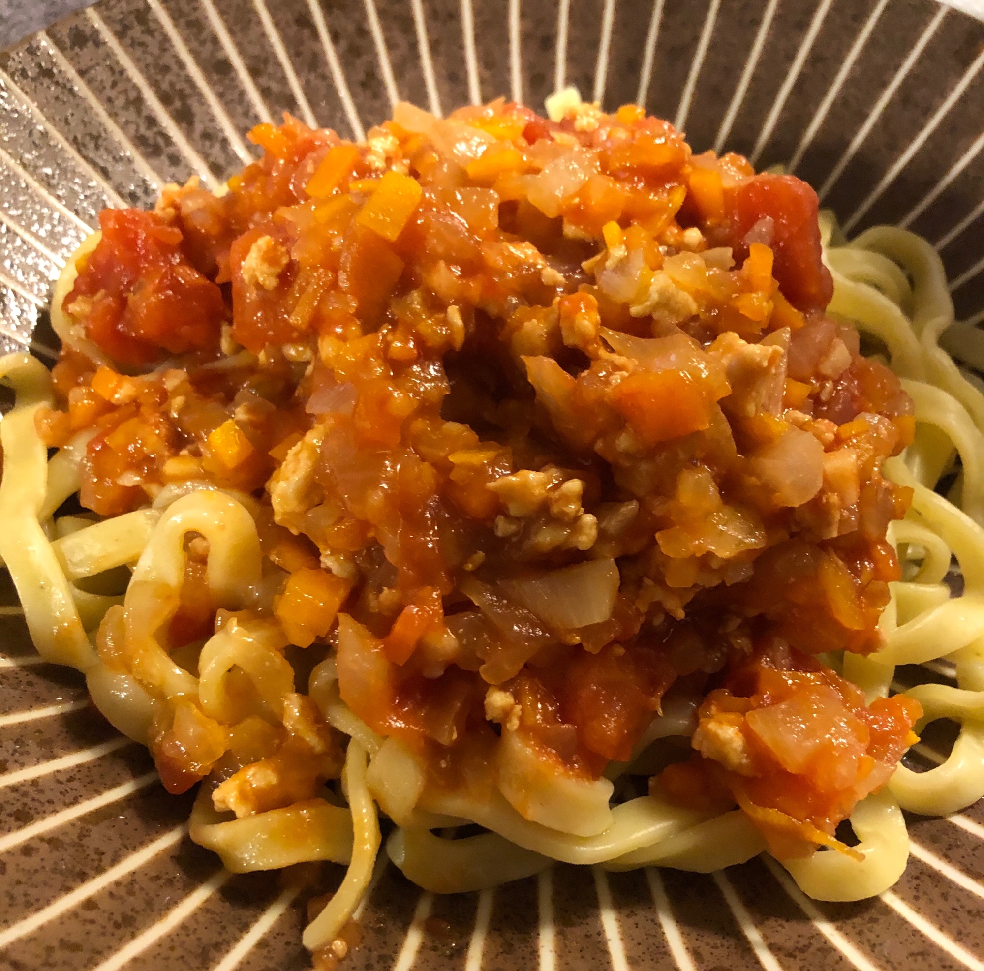 安くて美味しい！鶏ひき肉でミートソースパスタ★