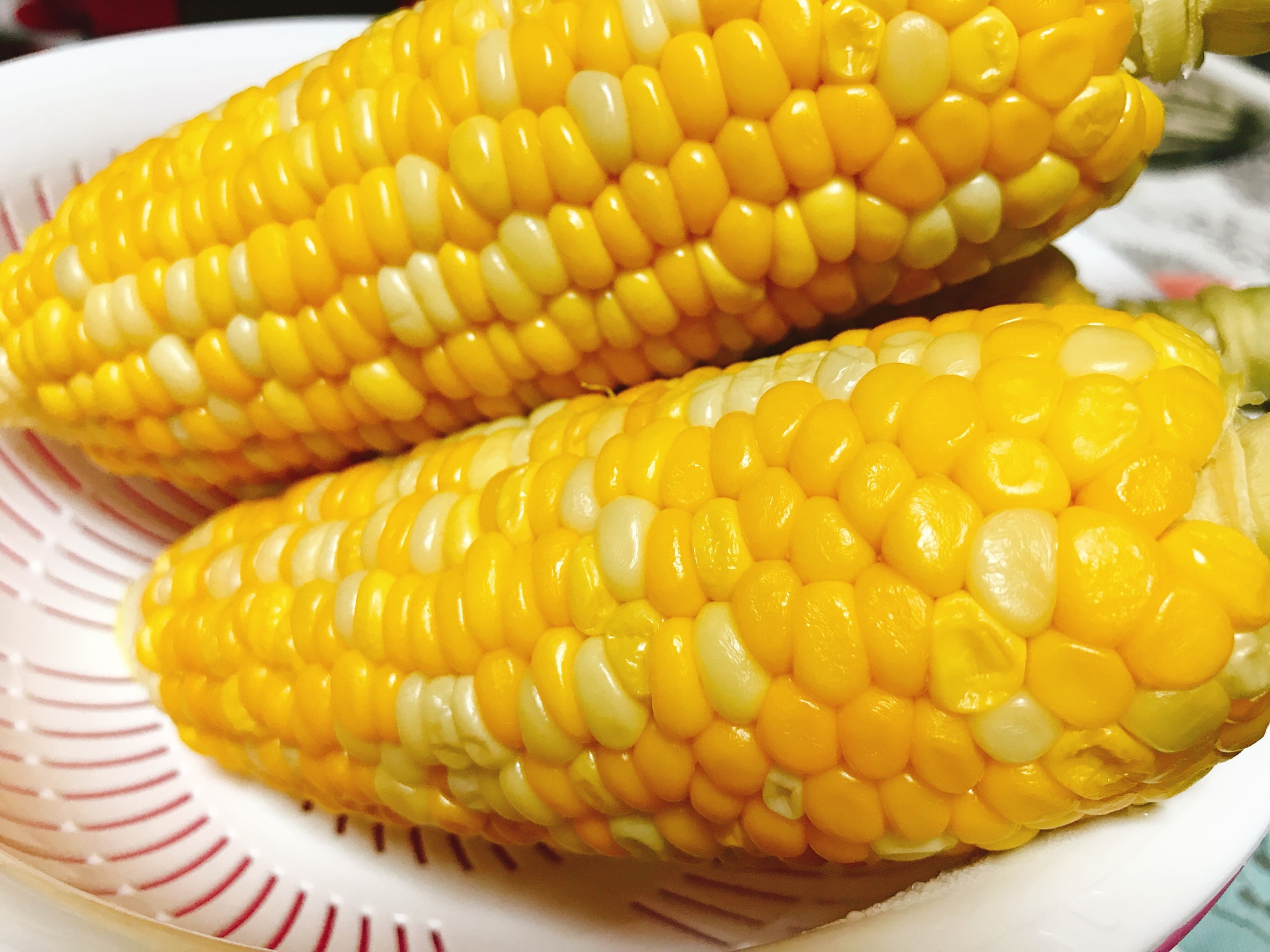 フライパンで茹でるとうもろこし レシピ 作り方 By ゆなったん 楽天レシピ フライパンで茹でるとうもろこし レシピ 作り方 By ゆなったん 楽天レシピ