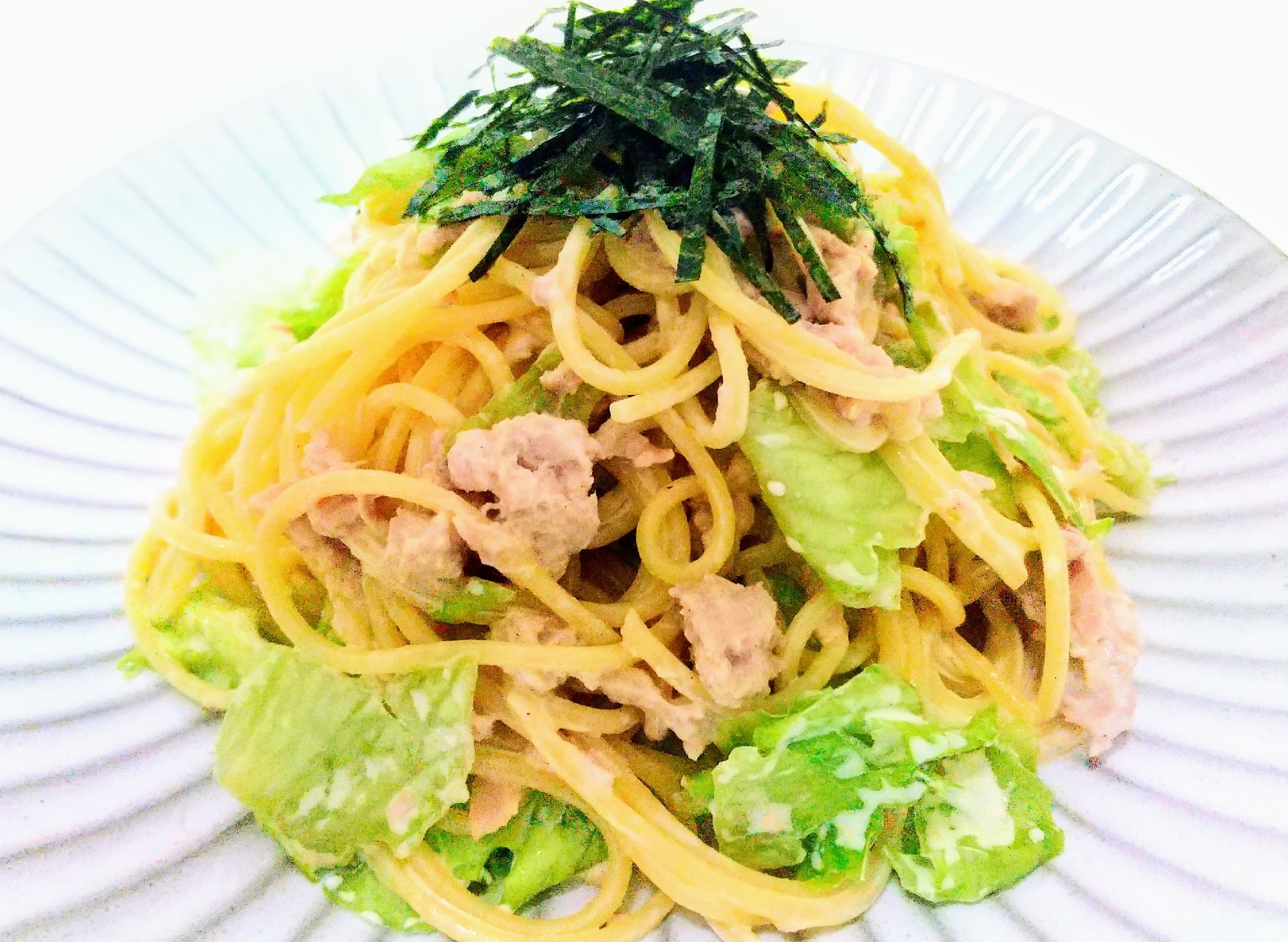 ツナレタスのマヨめんつゆパスタ