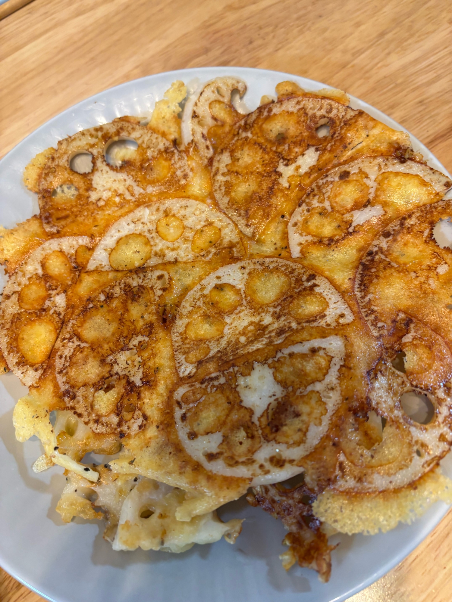 ワインにおすすめ！レンコンチーズ焼き