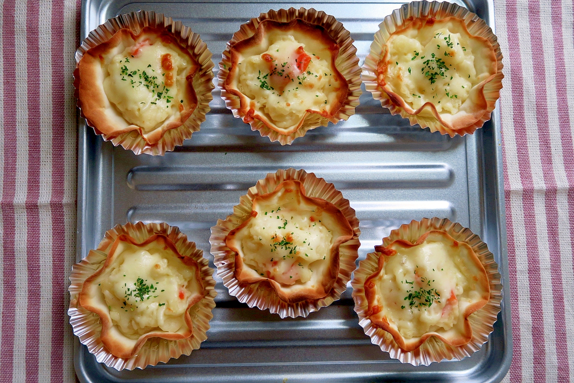 超簡単 餃子の皮 De ポテサラチーズのオードブル レシピ 作り方 By グルヤマ 楽天レシピ 超簡単 餃子の皮 De ポテサラチーズのオードブル レシピ 作り方 By グルヤマ 楽天レシピ