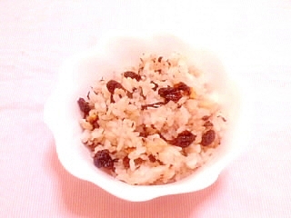 胡桃入り♪紅茶とレーズンの炒飯