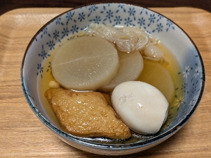 大根とさつま揚げとゆで卵の冷たいおでん♪