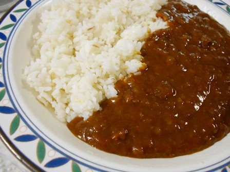 牛すね肉でハヤシライス