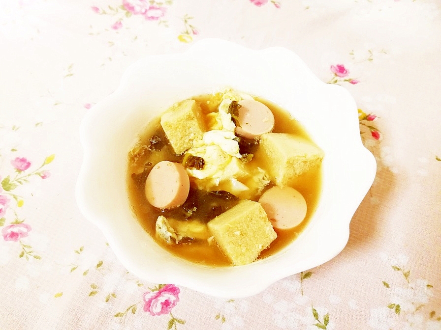 クミン風味♪高野豆腐と高菜漬けのかきたまスープ