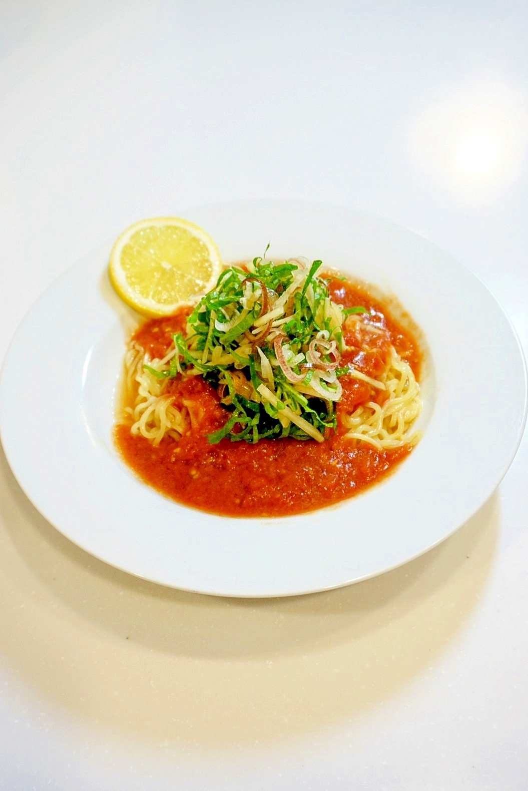 酢醤油・胡麻だれに飽きたら！トマトだれの冷やし中華