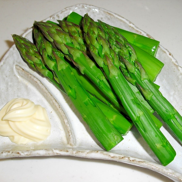 ちょうど良い 我が家の アスパラのゆで時間 レシピ 作り方 By Miyu 楽天レシピ ちょうど良い 我が家の アスパラのゆで時間 レシピ 作り方 By Miyu 楽天レシピ