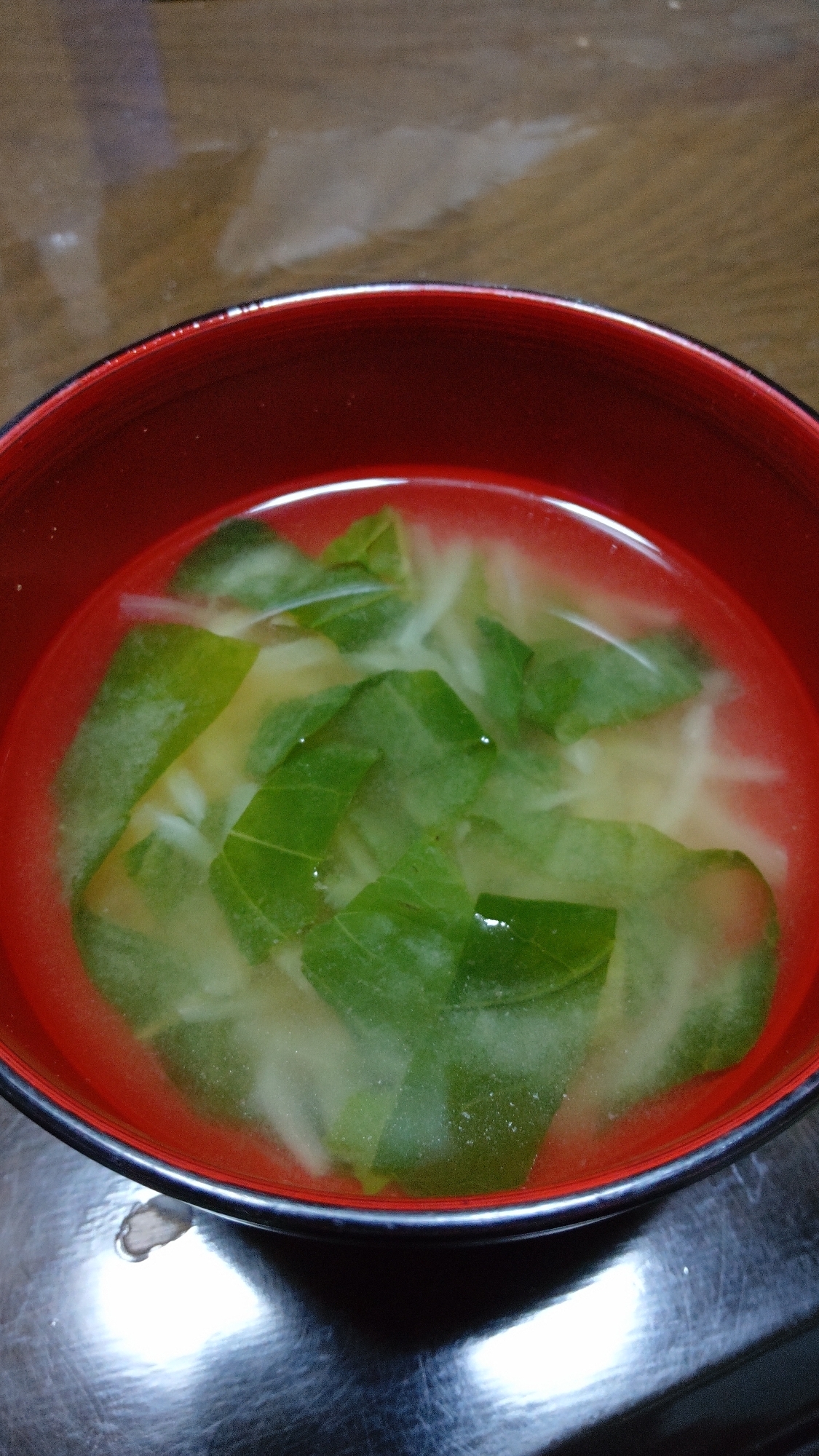 小松菜と玉ねぎの味噌汁