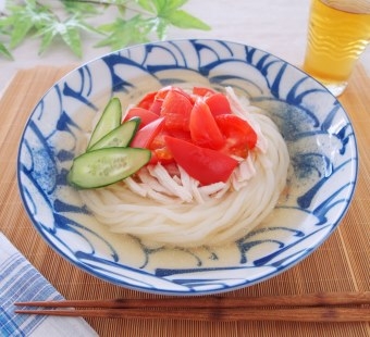 トマトの鶏つゆうどん