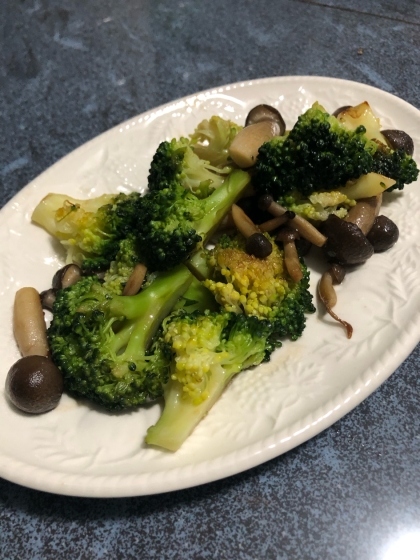 ブロッコリーとしめじのわさび醤油炒め（我が家の味）