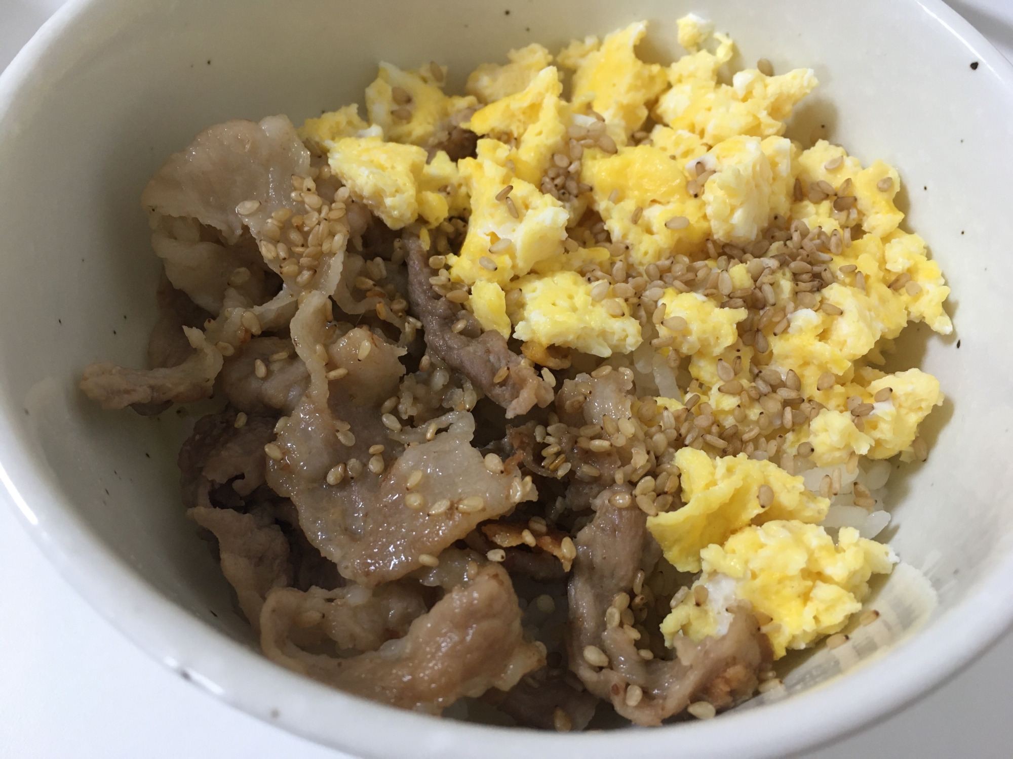 豚バラの二色丼♪