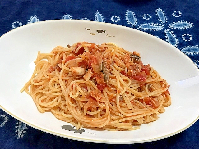サバ缶とトマトのスパゲティ