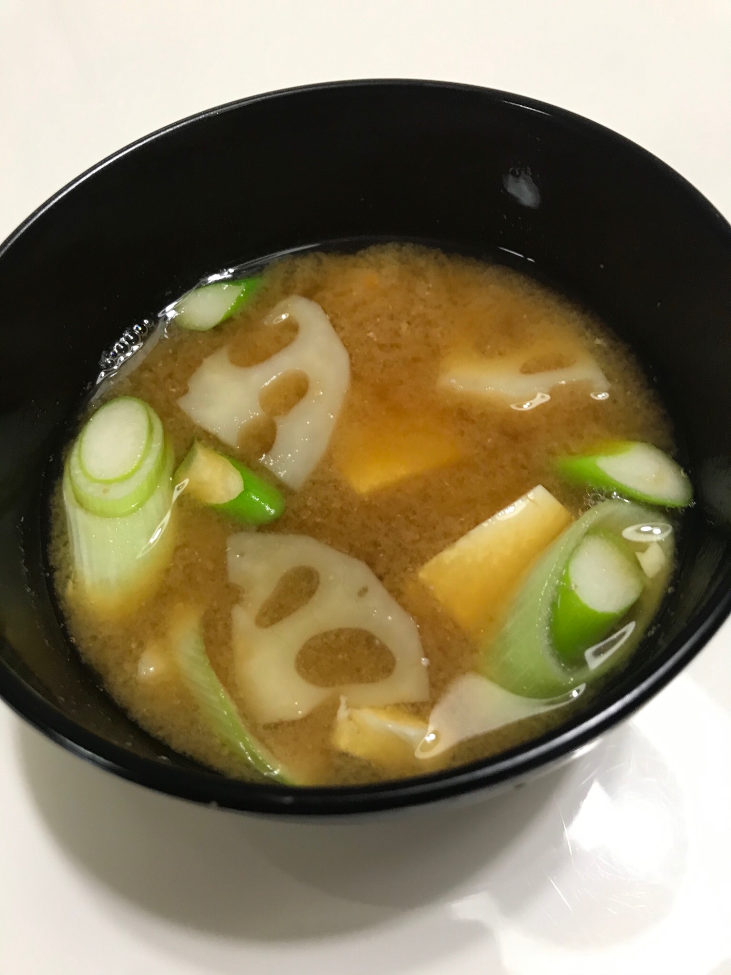 みそ汁☆蓮根と豆腐