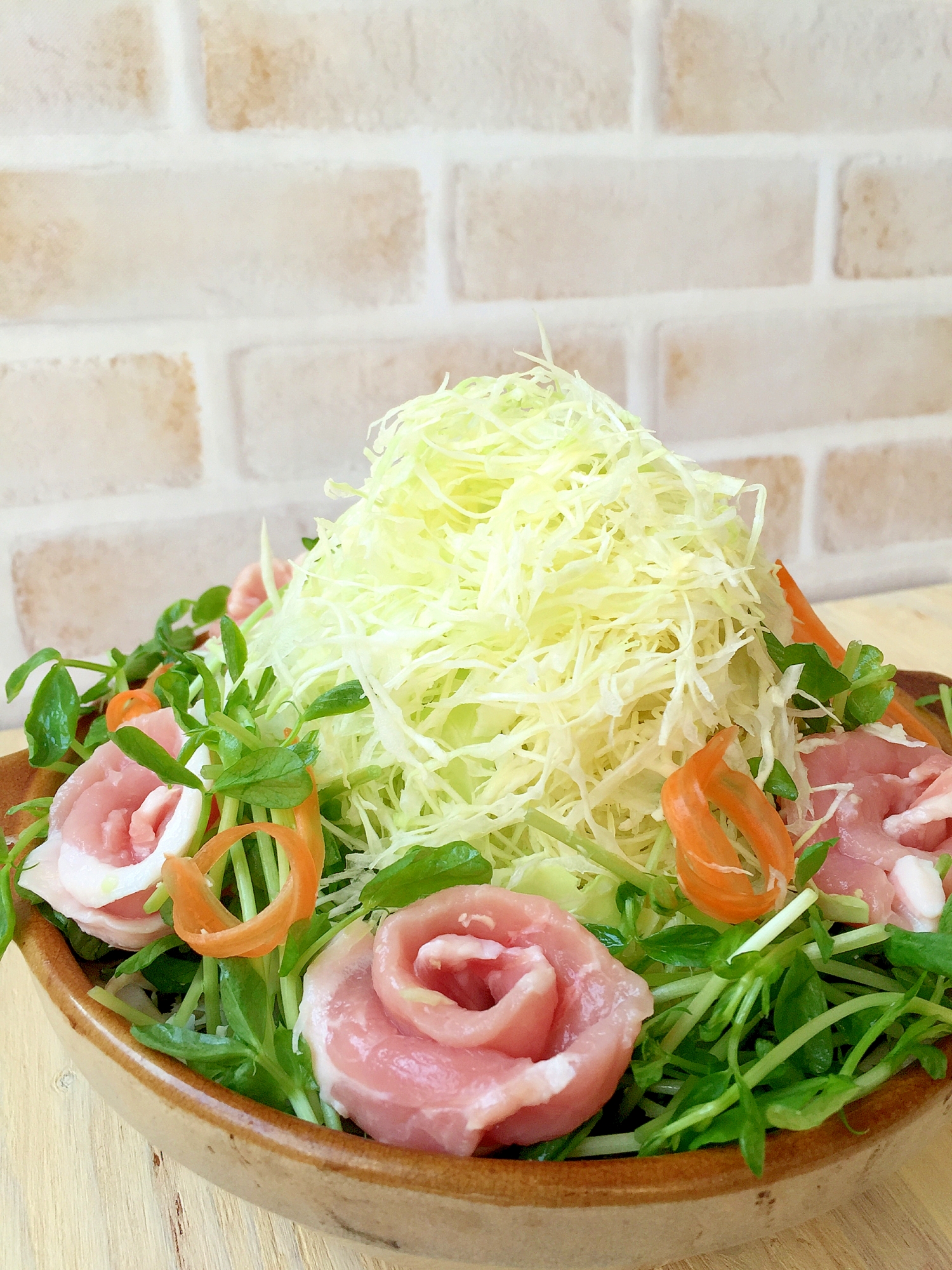 山盛りキャベツ もやしでヘルシー 豚しゃぶ鍋 レシピ 作り方 By Aka Ru 楽天レシピ