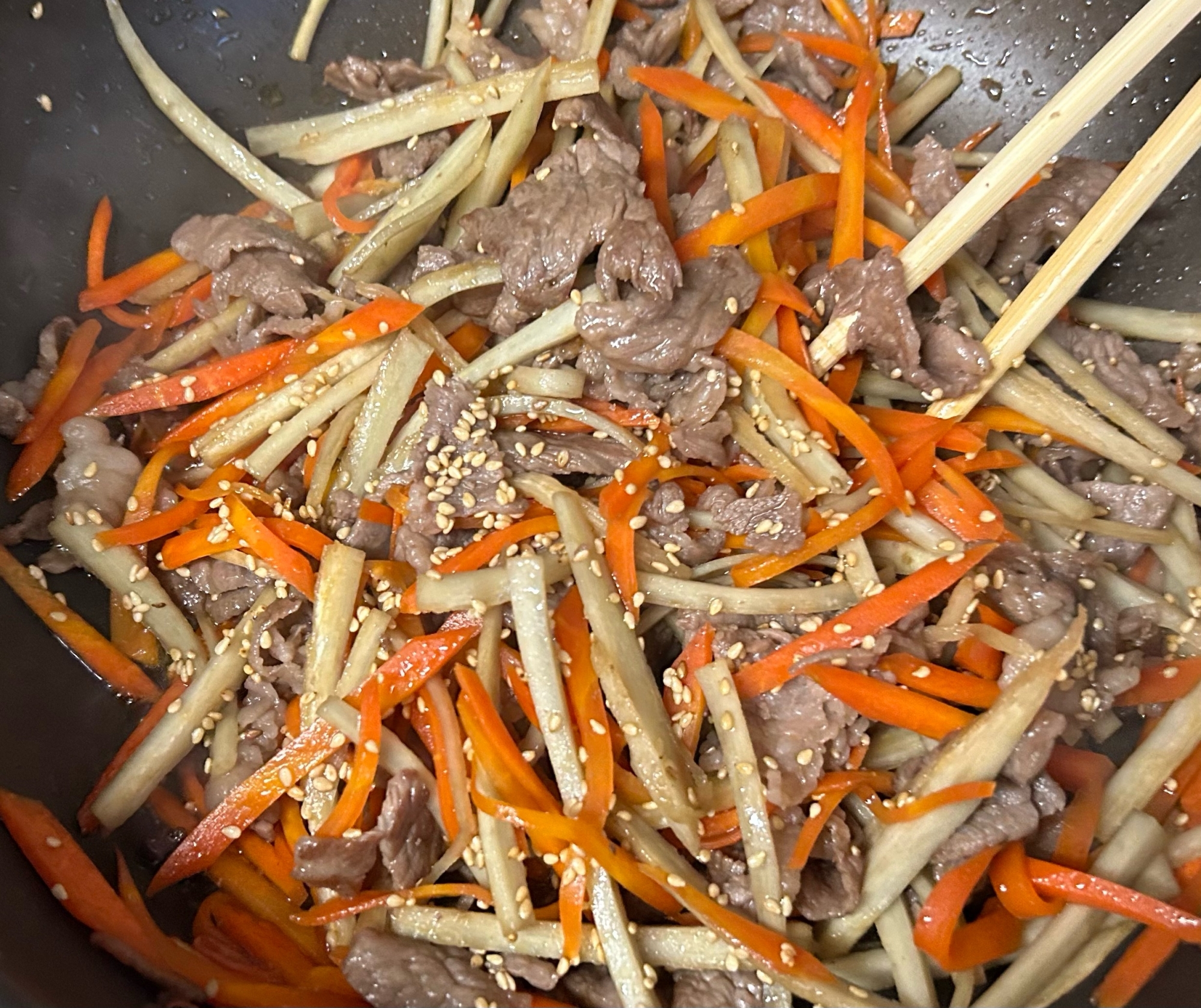 ＊牛肉金平ごぼう＊