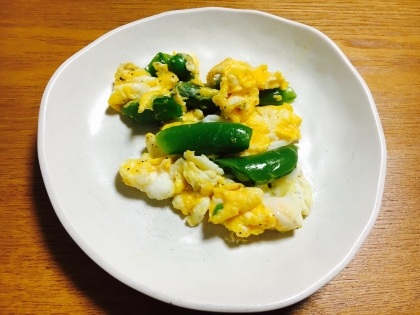 お弁当に作りました(o^^o)卵とスナップエンドウがシャキシャキで甘くて美味しいですよね(^^)ごちそうさまでした♪