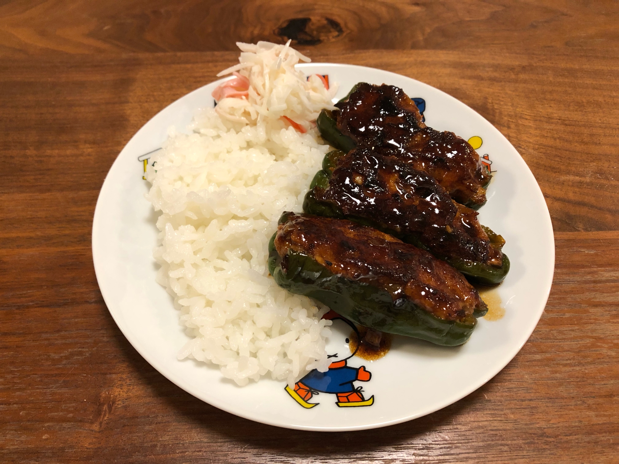 タレが美味しい！ピーマンの肉詰め