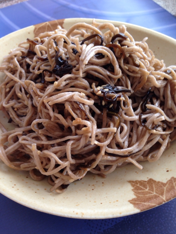 蕎麦の塩昆布炒め