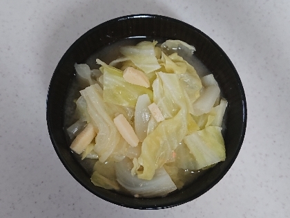 ♡:キャベツ 玉ねぎのお味噌汁