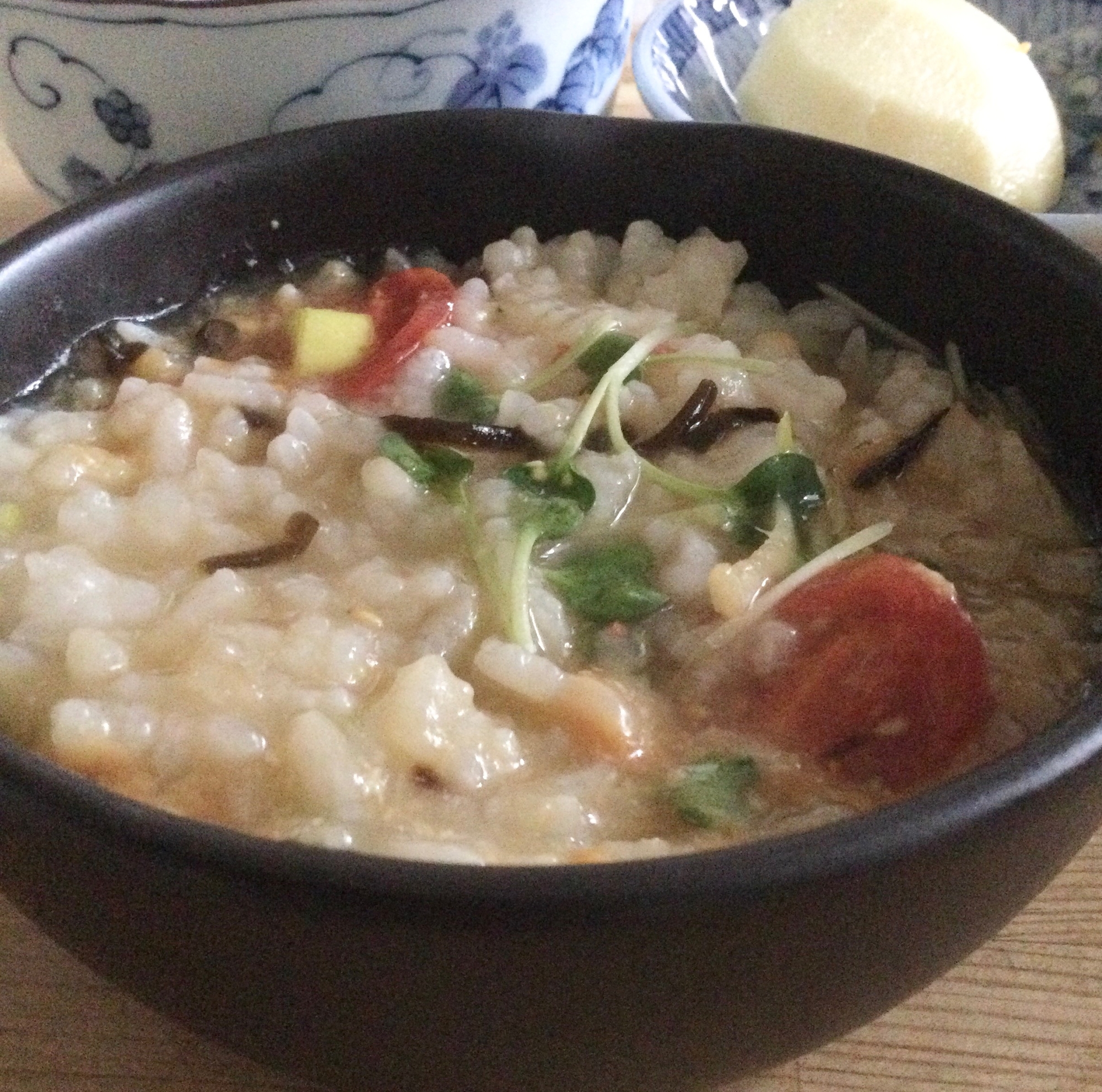 食べきり♪野菜塩昆布蕎麦粉入りおじや♫