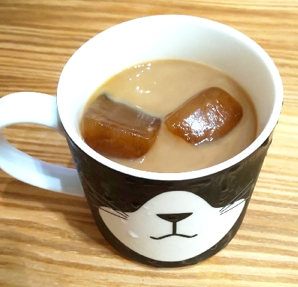 コーヒー氷でコーヒーミルク☆