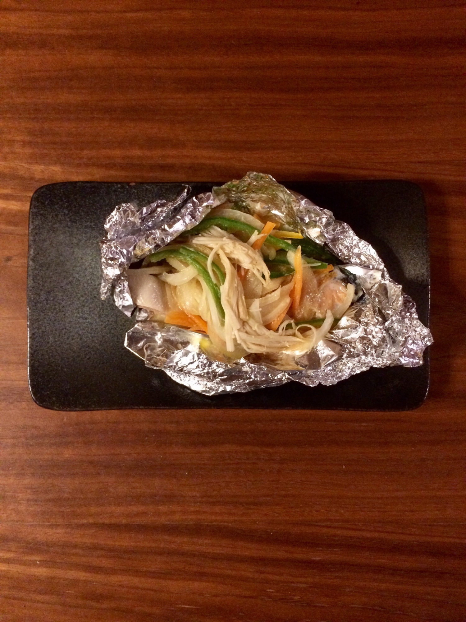 作り置きにも便利!鮭のホイル焼き