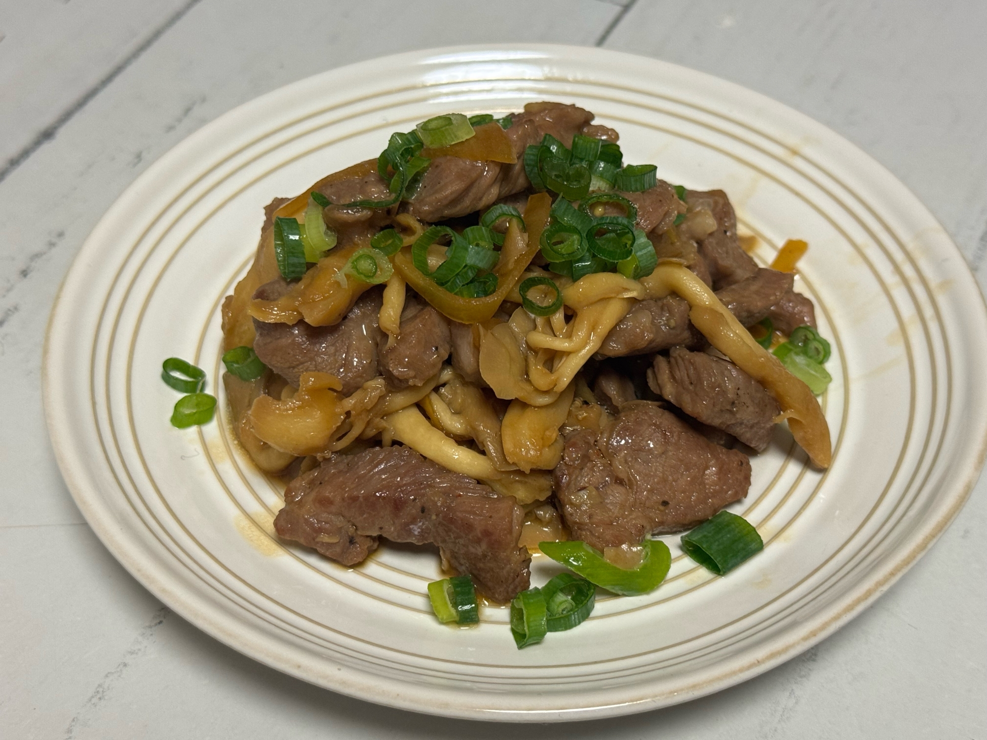 ✰ラム肉とたもぎ茸の生姜炒め✰