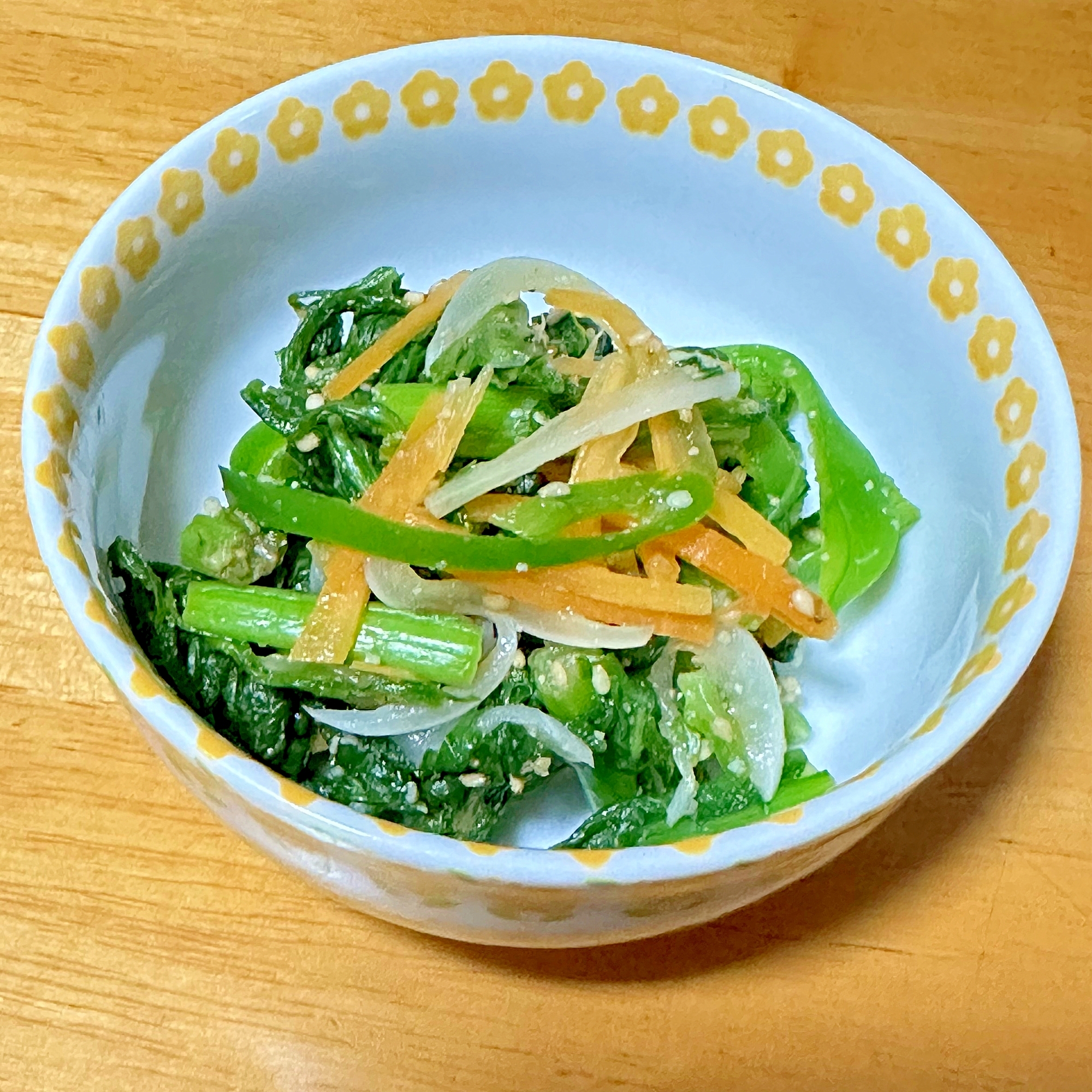 わさび菜とにんじんのごま酢和え✲*｡