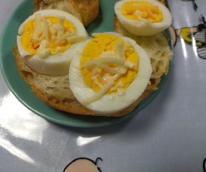 ゆで卵ピザトースト