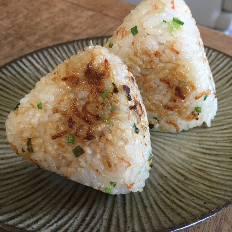 こんがり‼︎天かす入り焼きおにぎり