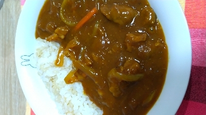 コク旨☆肉がやわらか牛すじカレー(^_-)-☆