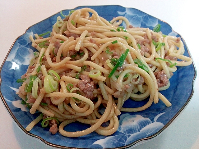 ひき肉と玉ねぎと葱の焼きちゃんぽん