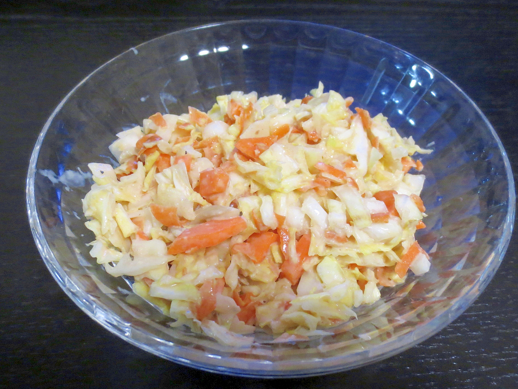 白菜とにんじんの和風コールスローサラダ
