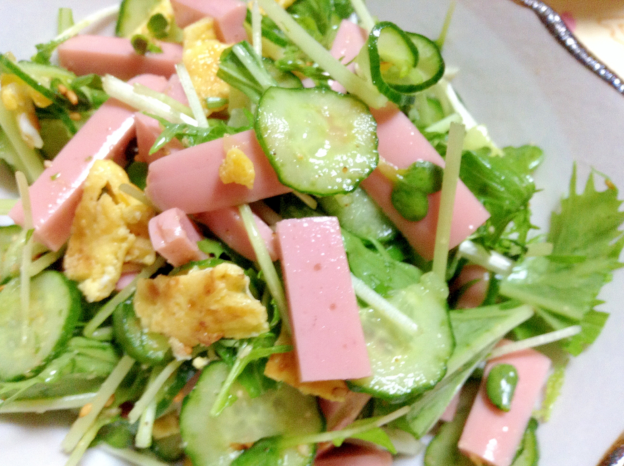 水菜をもりもり♡卵と魚肉ソーセージの★酢の物サラダ