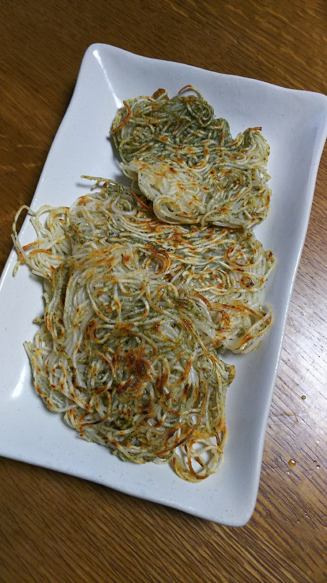 そうめんの青のりダシダ焼き