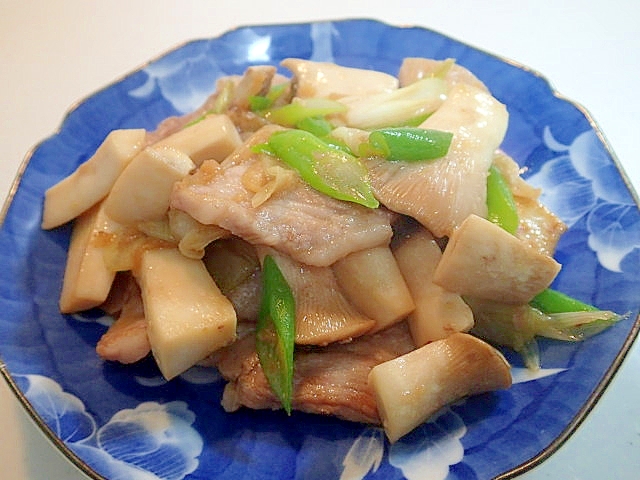 豚バラとエリンギと長葱の麺つゆ生姜炒め