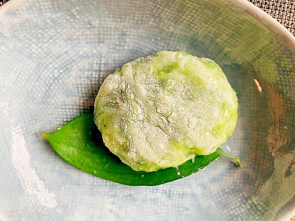 春菊の茎で「草餅」♪